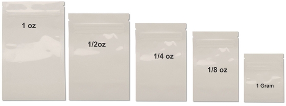 Sacs noirs et blancs de Mylar de Matte Laminating Pouches 180mic de sacs résistants zip-lock d'enfant