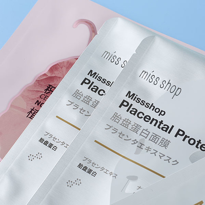 Le sac cosmétique d'emballage de masque protecteur a métallisé les sacs de empaquetage du papier aluminium 60mic