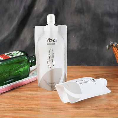 Poche stratifiée de bec de 8.6mm empaquetant des liquides de Juice Stand Up Pouches For
