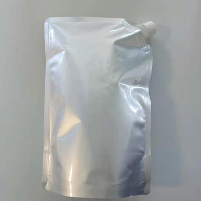 aseptisant de main de l'alcool 1L empaquetant le sac liquide de poche avec le bec